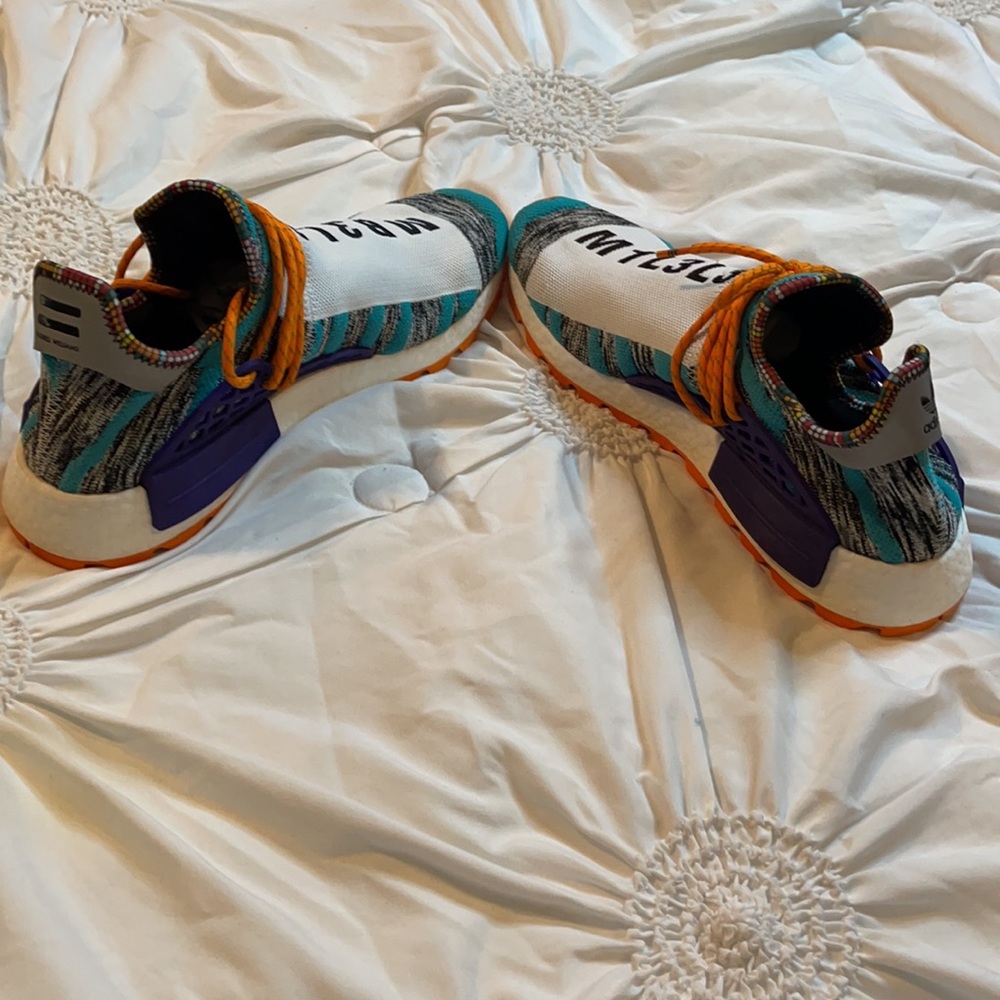 Adidas - Picture 5 of 6